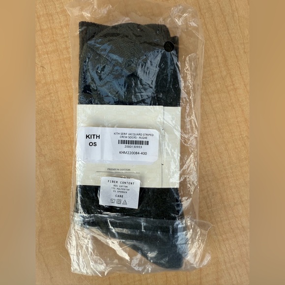 KITH SERIF JACQUARD STRIPED CREW SOCKS - ALGAE - Picture 3 of 4